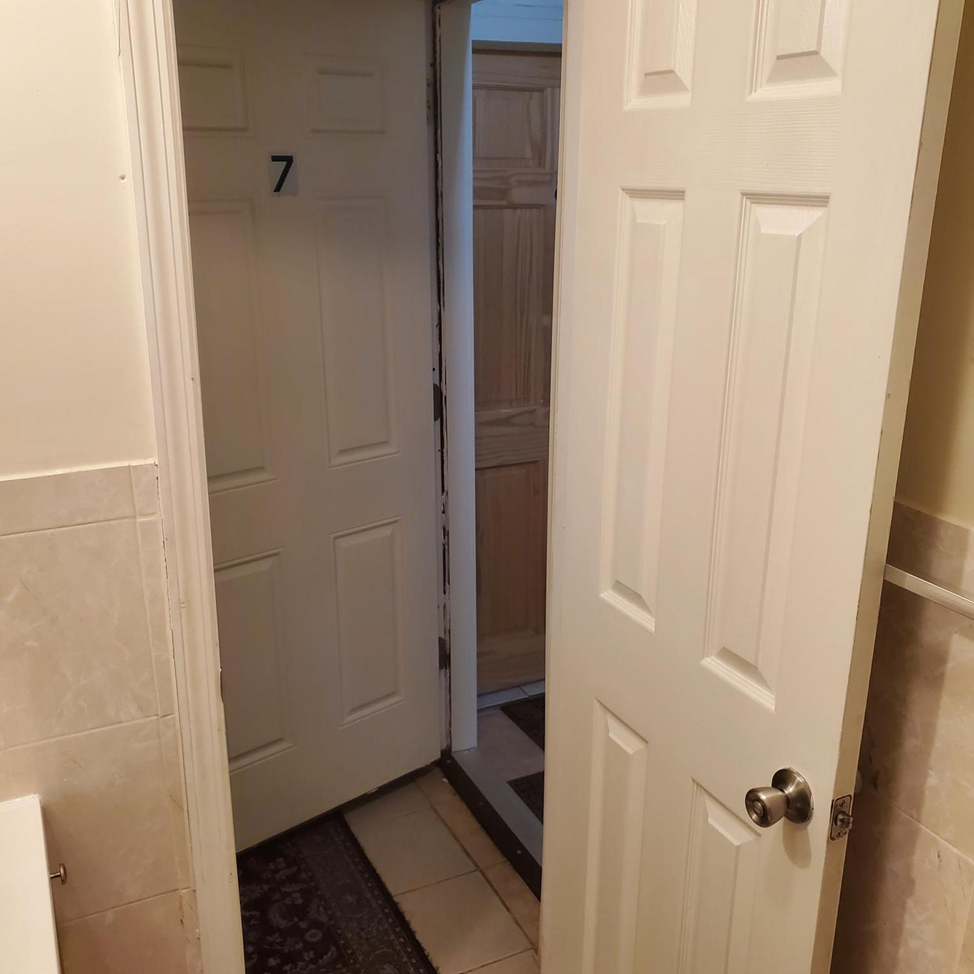 Studio And One Bedroom Apartment New York